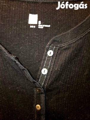 fekete  GAP bordás pamut póló