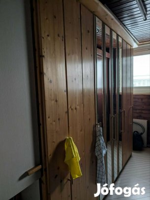 fenyő frontú szekrény eladó Kecskeméten 