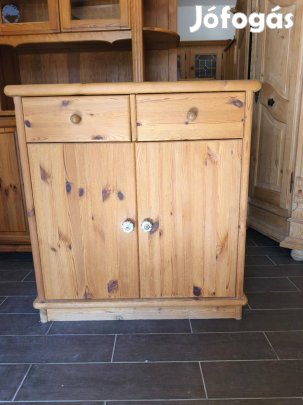 fenyő komód 