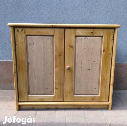 fenyő komód 