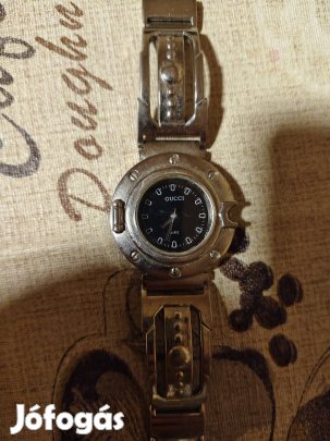 férfi karóa fém szíjal