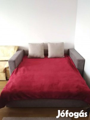 francia ágy 2 x 2m masszív, kihúzható