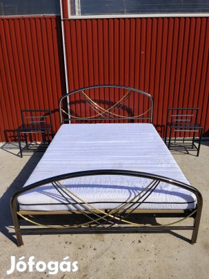 francia agy halószoba franciaágy éjjeli komód szekrény fém