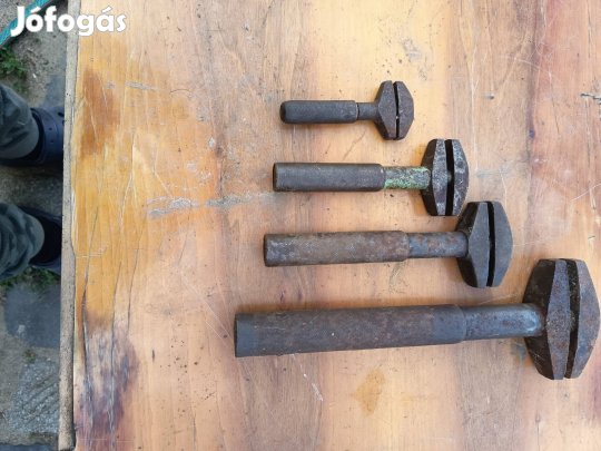 francia kulcsok eladók