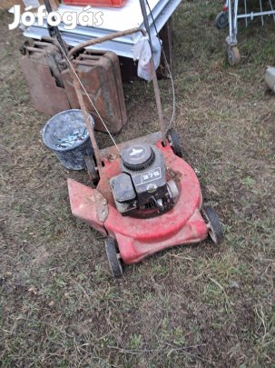 fűnyíró atfordul
