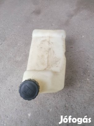 fűnyíró traktor, fűnyírótraktor al-ko benzintank, üzemanyagtank 