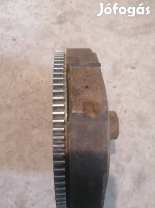 fűnyíró traktor, fűnyírótraktor briggs lendkerék 