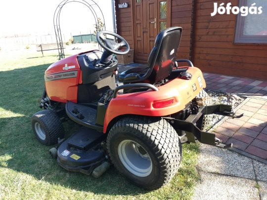 fűnyíró traktor fűnyírótraktor