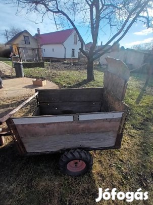 fűnyíró traktor utánfutó, kis kocsi akciósan eladó!