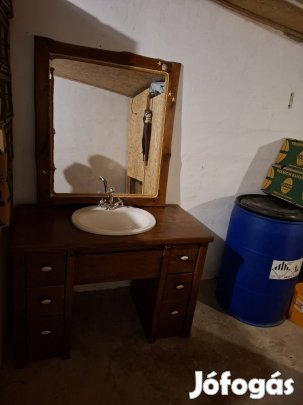 fürdőszoba szekrény