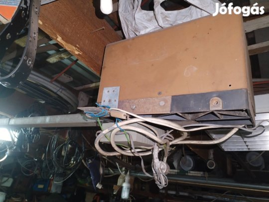 garázsajtó nyitó motor