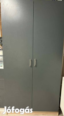 gardrób szekrény újszerű állapotban 
