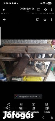 gyaluasztal motorral