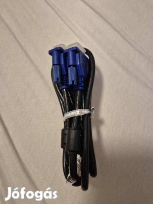 használatlan VGA kábel 