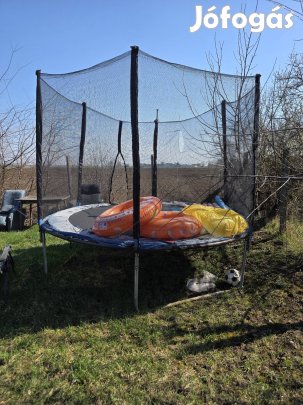 használt trambulin