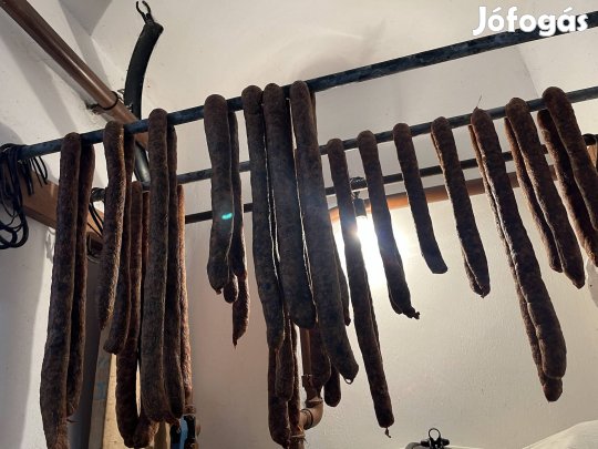 házi pörzsölt  füstölt szalonna kolbász eladó