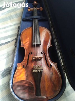 hegedű 4/4 nagyon régi .