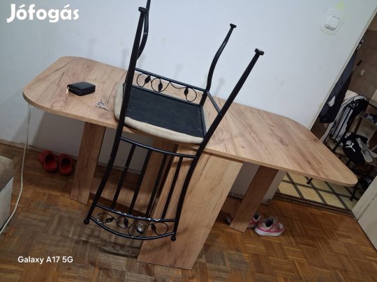 hibátlan asztal jyskben vásárolt