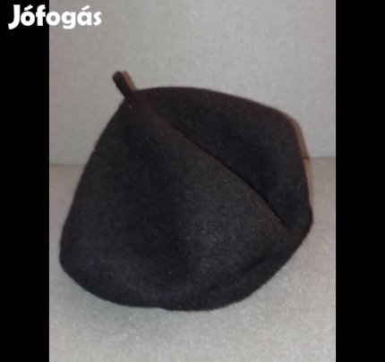 hibátlan fekete svájci sapka