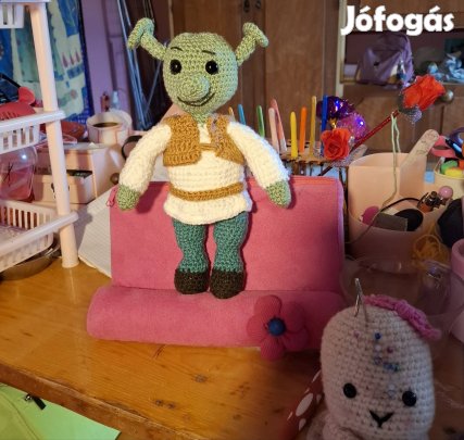 horgolt shrek, mesehős