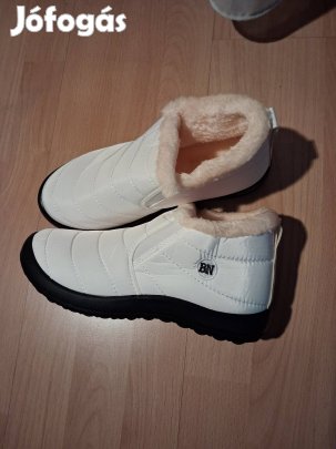 hótaposó bokacipő