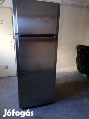 hotpoint Ariston kombinált hűtőszekrény hibás
