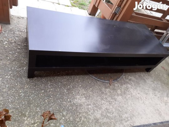 ikeás tv asztalok