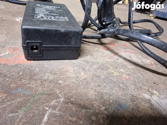 ingenico töltőadapter