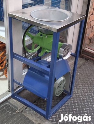 ipari 32-es húsdaráló 