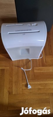 iratmegsemmisítő gép 