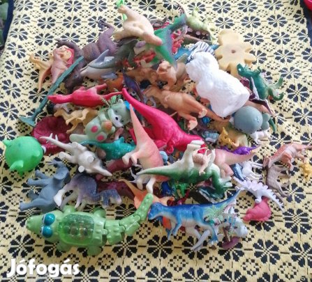 játék dínós csomag