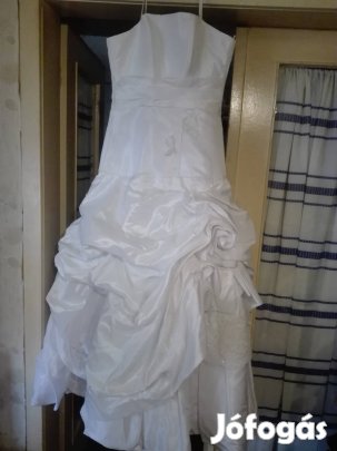 jó állapotú Bali ruha alkalmakra eladó 