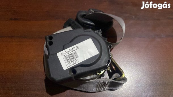 jobb hátsó biztonsági öv A2038608485 eladó