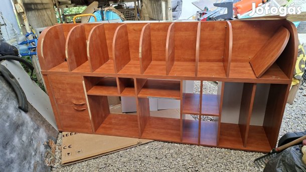 jónagy tőbbfakkos szekrény,polc anyag ár alatt!