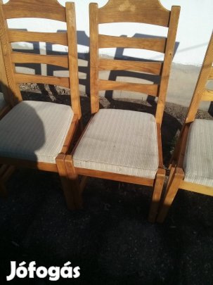 kárpitozott fenyőfa szék