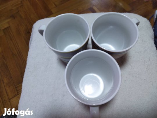 kávés v teás bögrék