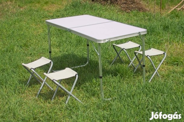 kemping asztal székekkel