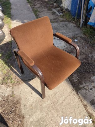 kényelmes karosszék eladó 