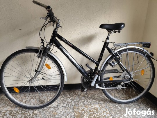 kerékpár 28" Trekking