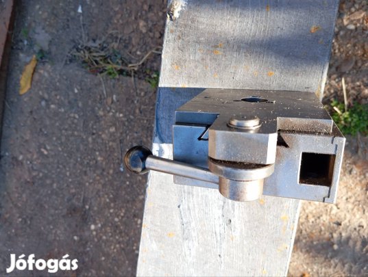 kezi menetkes kiemelő