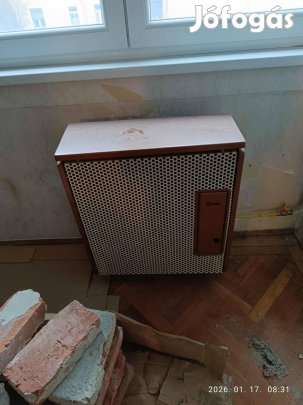 kis méretű konvektor s kanapé együtt ingyen elvihető