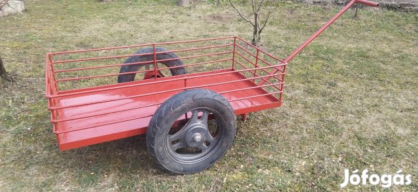 kiskocsi motor kerékkel kis kézi kerti áruszállító kocsi 