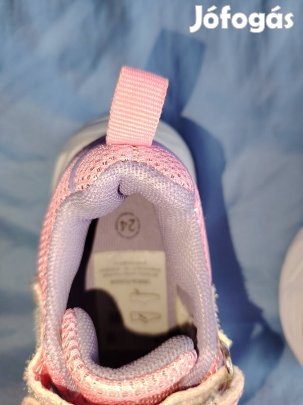 kislány cipő 24 méret