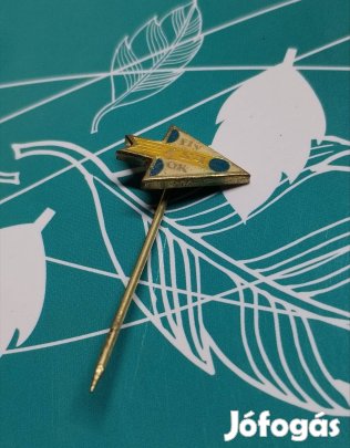 kitűző. Retró..... 