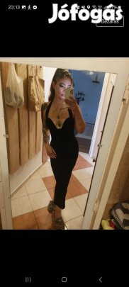 kivágott hosszú ruha