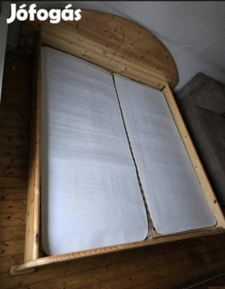 komplett fenyő ágy 