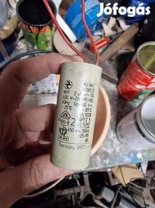 kondenzátor 3db egyben