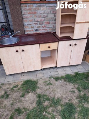 konyha szekrény 3db elemből álló 