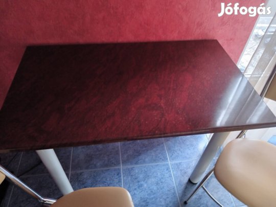 konyhai asztal 2 db szék 