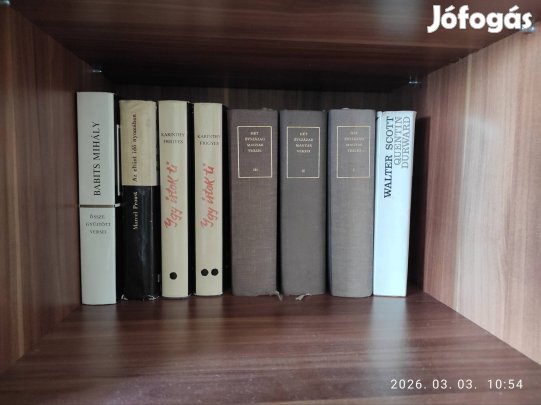 könyvek vegyesen